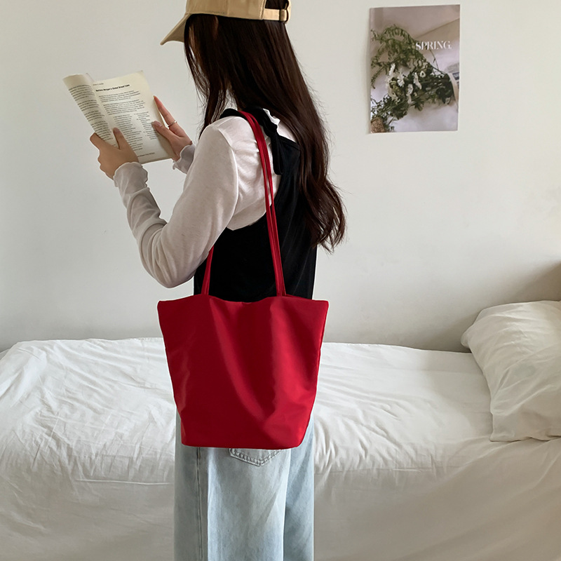레저 미니멀리스트 여성 숄더백 새로운 대용량 틈새 디자 - Interior Design Minimalist 리뷰 및 가격